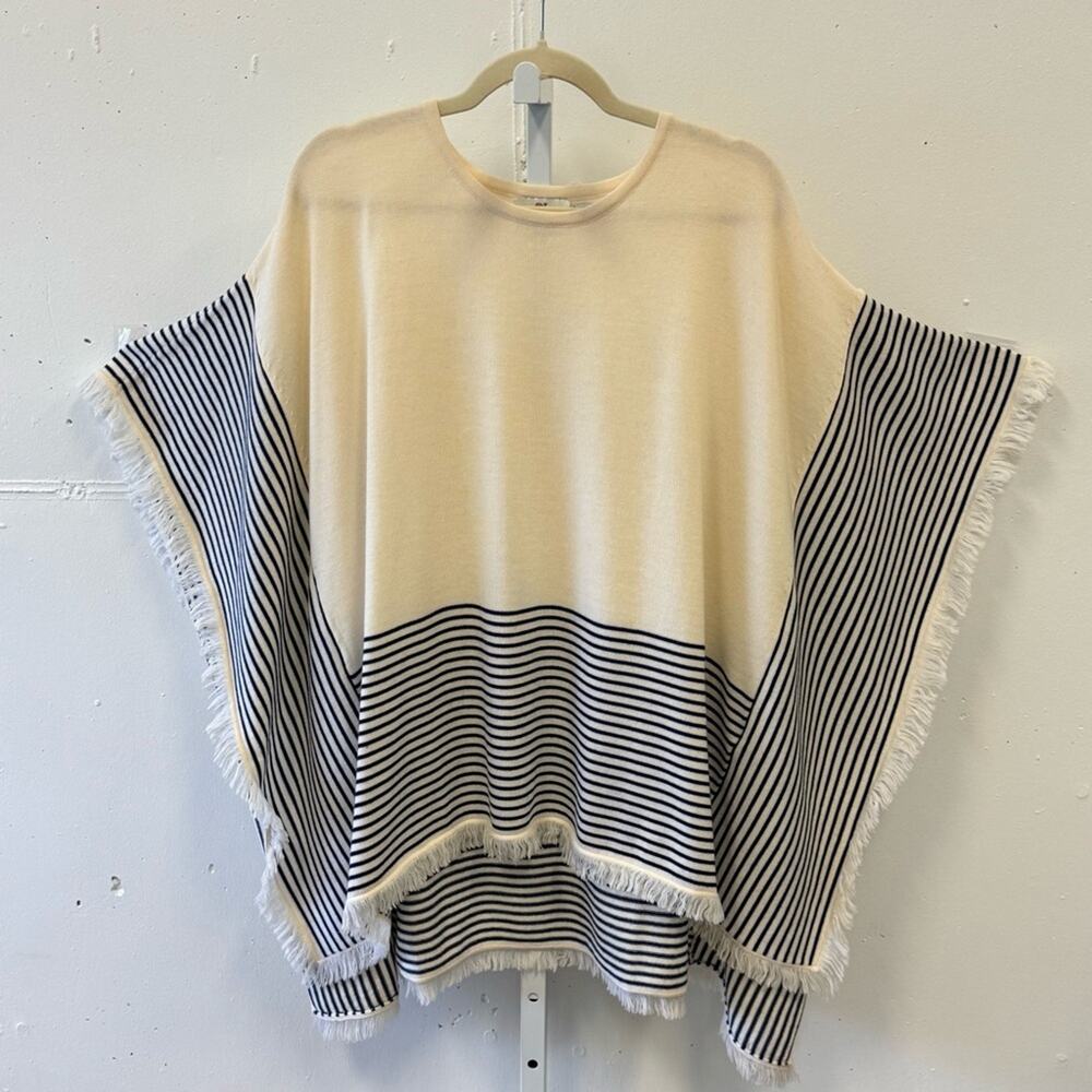 Vineyard Vines Size Xs-S 100% Extrafine Merino Wool Poncho Sweater Oversized